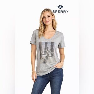Sperry (Salty)Gray Graphic T-Shirt size small women’s
